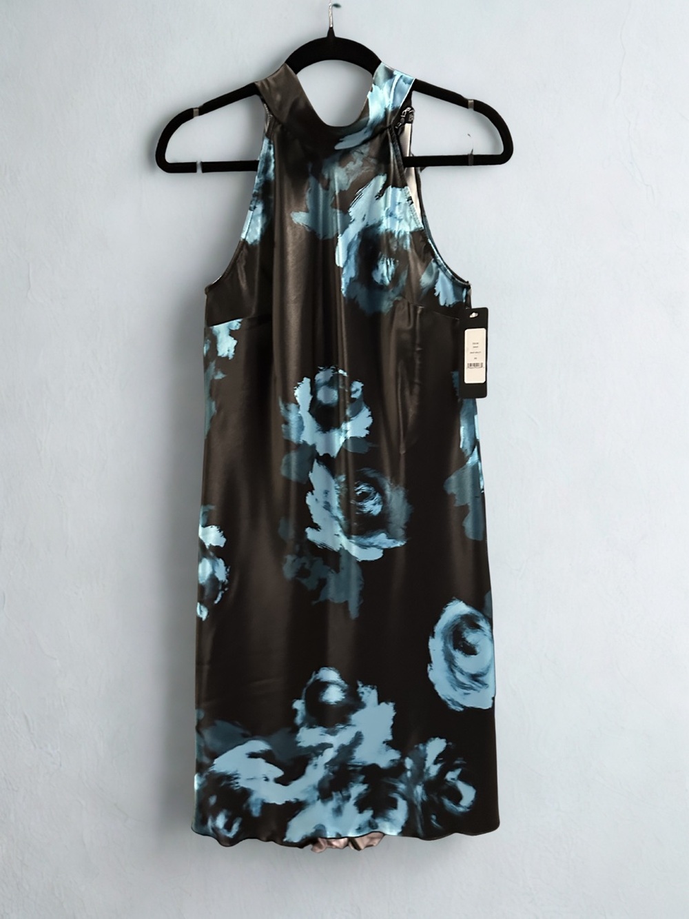 bebe Printed Satin Mock Neck Dress with Bow Back NWT!